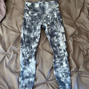 Athleta leggings